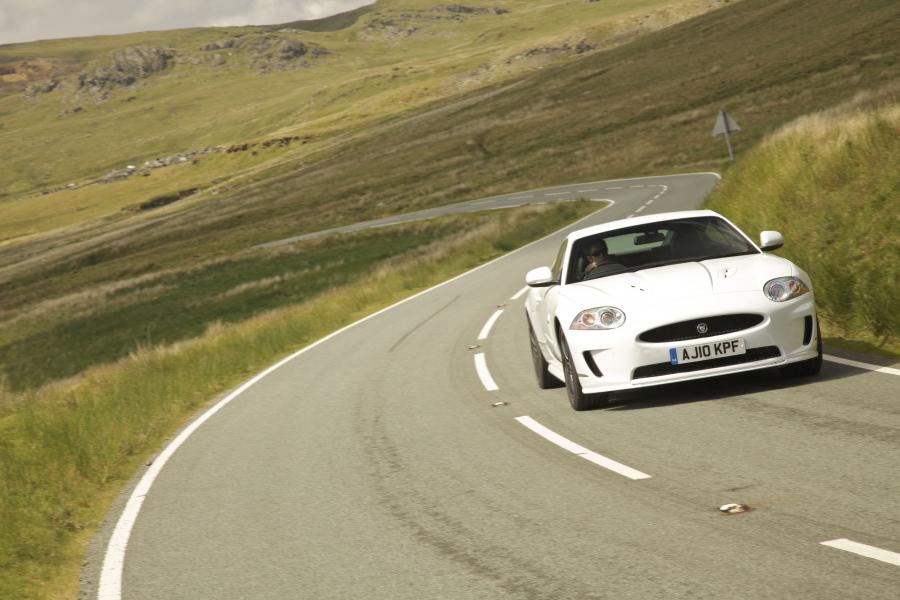  Jaguar XKR Speed 2010 года  (фото 23 из 38)